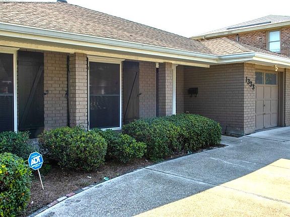 2nd image of 1333 Beverly Garden Dr