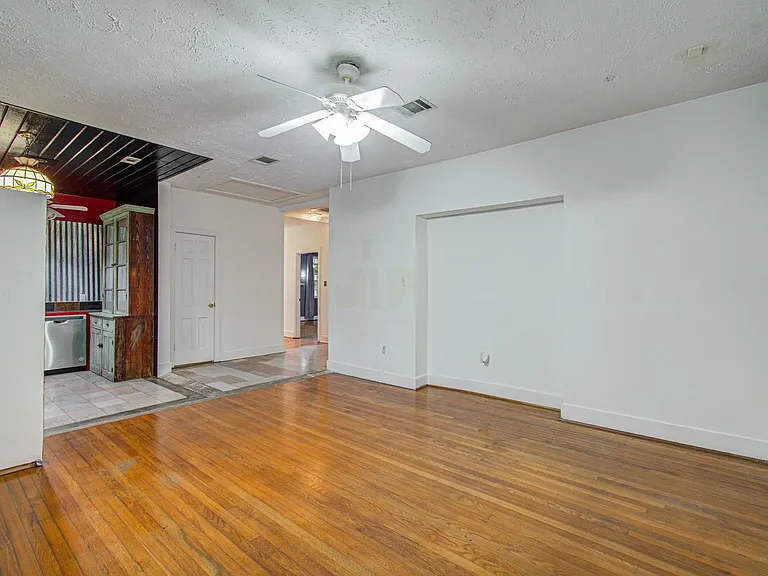 5419 Gulfton St #G — Photo 18