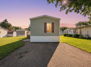 102 Woodfield Pl, Ashville, OH 43103