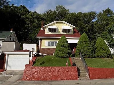 422 S Pennsylvania Ave, Apollo, PA, 15613