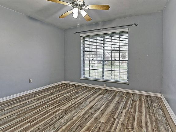 5th image of 5239 Whittier Oaks Dr