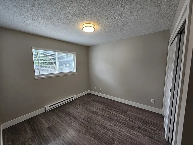 3315 McKinley Ave #14 — Photo 6