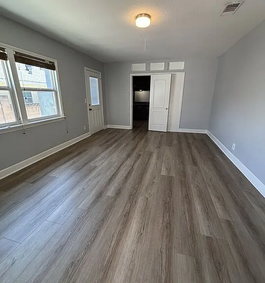417 N Citrus St — Photo 27
