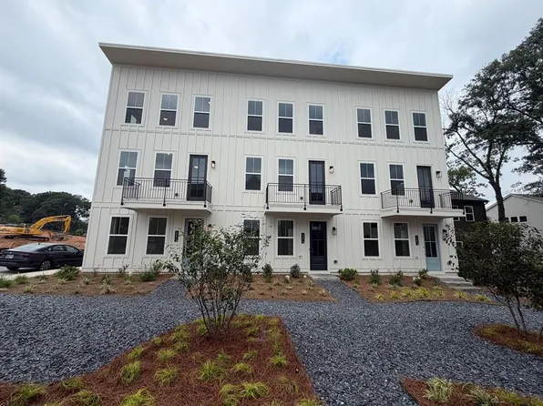 498 Burroughs St SE #323, Atlanta, GA 30315