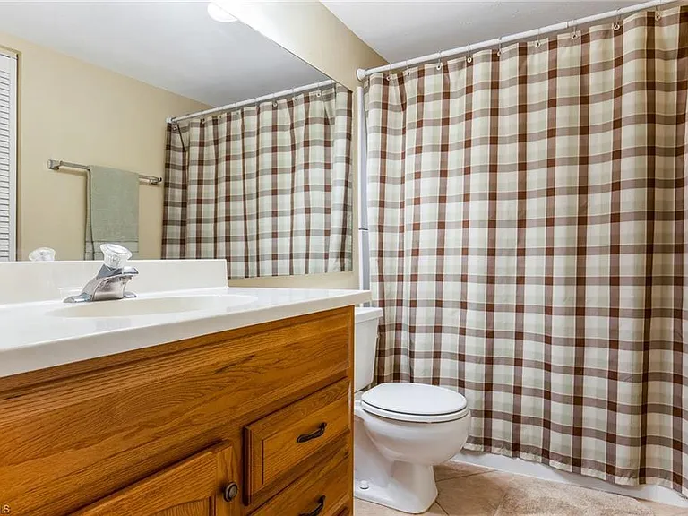 1075 Foxfire Ln #103 — Photo 15