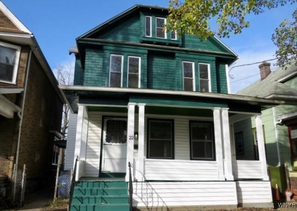 1st image of 22 Heward Ave