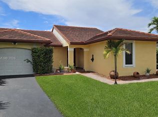 Pueblo Del Sol Sec 5, Miami, FL 33173