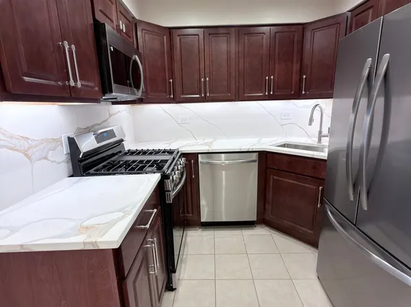 440-448 N State Street, 440-448 N State St #2G, Chicago, IL 60610