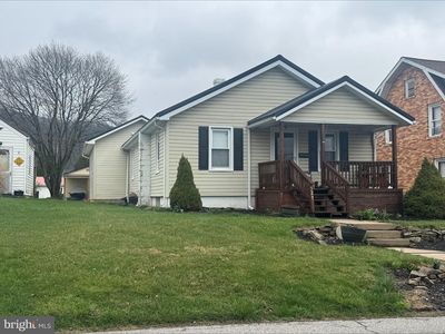 523 Halfmoon St, Bellefonte, PA, 16823