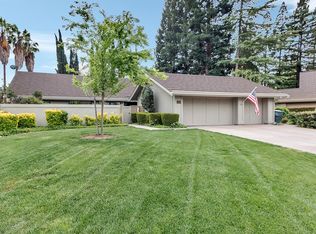 11404 Treasure Hill Ct, Gold River, CA 95670