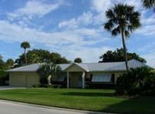 10 N River Rd, Sewalls Pt, FL 34996