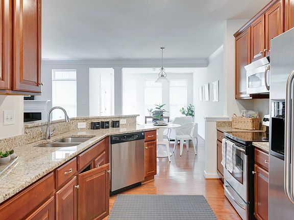 4th image of 4124 Birch Point Ct