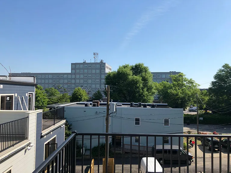 3rd floor rooftop terrace