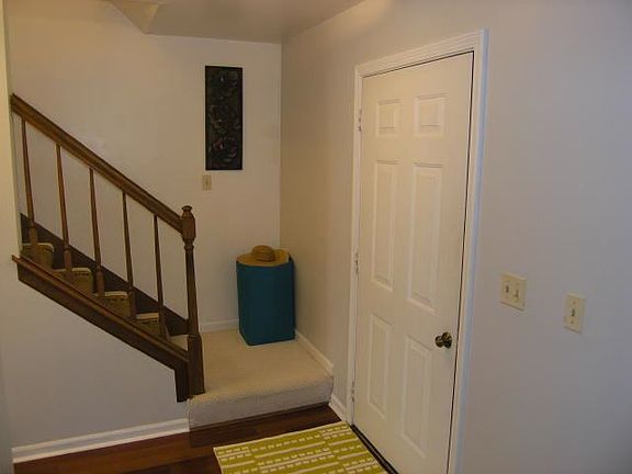 2nd image of 1590 S Lloyd Ave