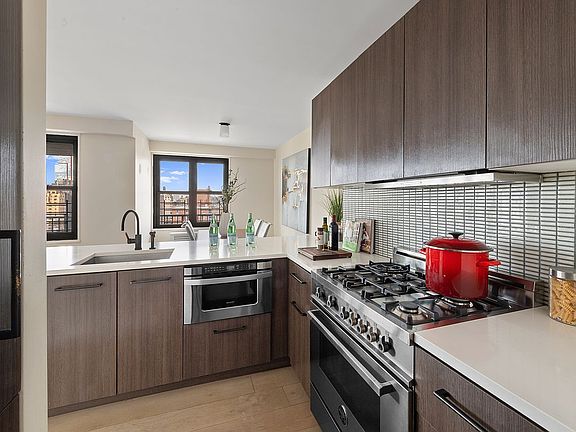 5th image of 175 W 95th St APT 19F