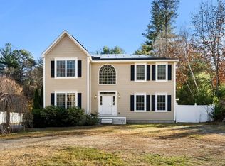 10 Worden Rd, Tyngsboro, MA 01879
