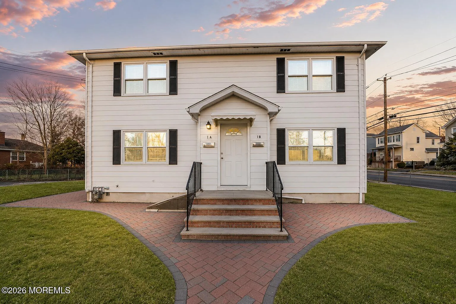 2 bed, $2,400 — Photo 1