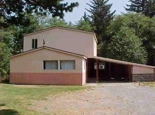 1623 Riverside St, Crescent City, CA 95531