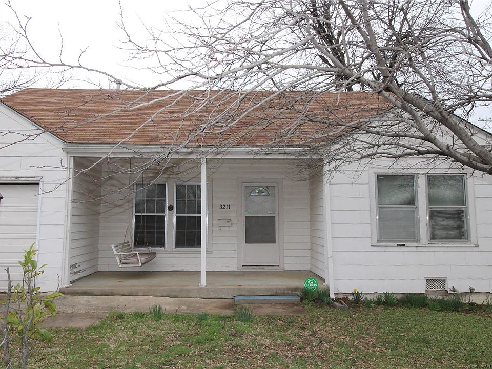 1st image of 3211 E Admiral Blvd