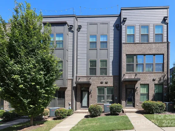 163 Music Hall Way, Charlotte, NC 28203