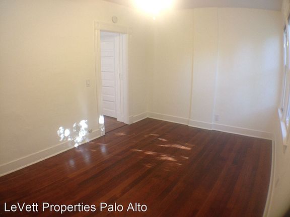 4th image of 525 Hamilton Ave APT D