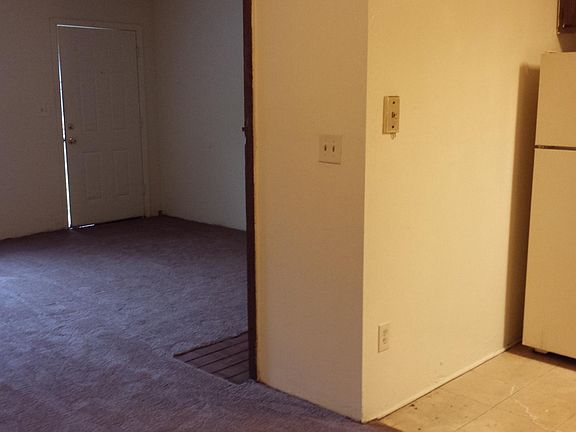 5th image of 6136 NW 26th St