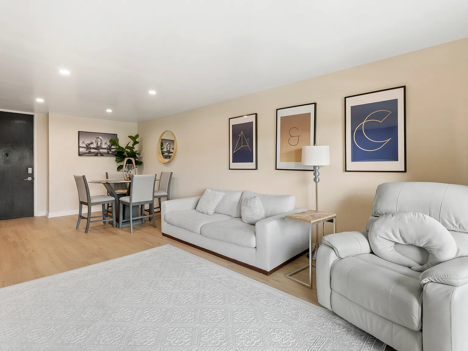 1 bed, 661 sqft, $2,589 — Photo 4