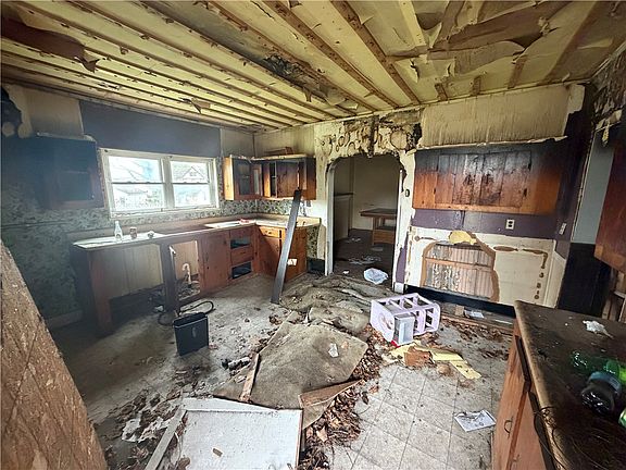 5th image of 27 Mifflin Ave