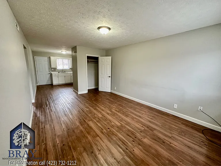 2800 Sullivan Gardens Pkwy #19 — Photo 4