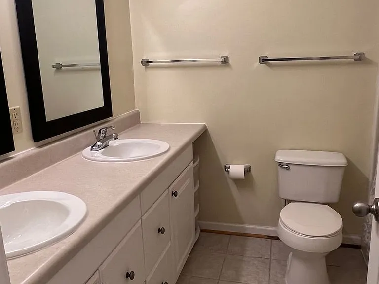 50 Mulberry Ct — Photo 10