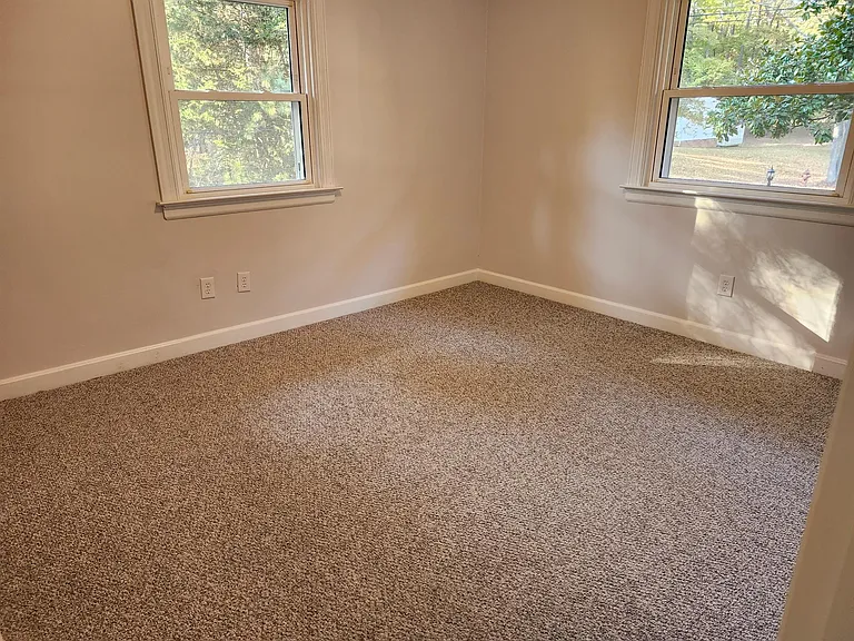 8147 N Mayfield Ln — Photo 7