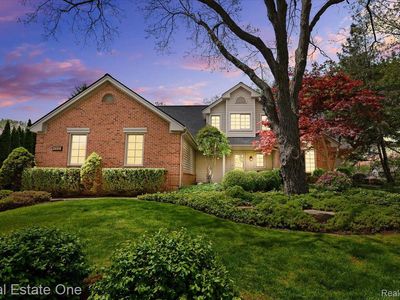 2668 Bay Vista Dr, Highland, MI, 48357