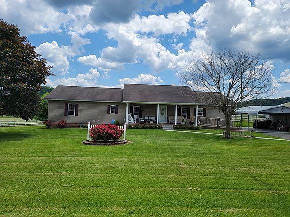 4th image of 583 Providence Rd