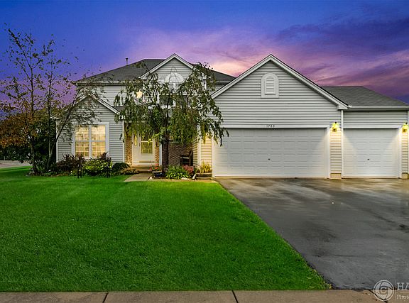 2nd image of 1780 Apple Valley Dr
