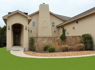 143 Flat Boat Cir, Dripping Springs, TX 78620