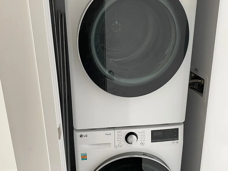 60 Honeycrisp Cres #1619 — Photo 5