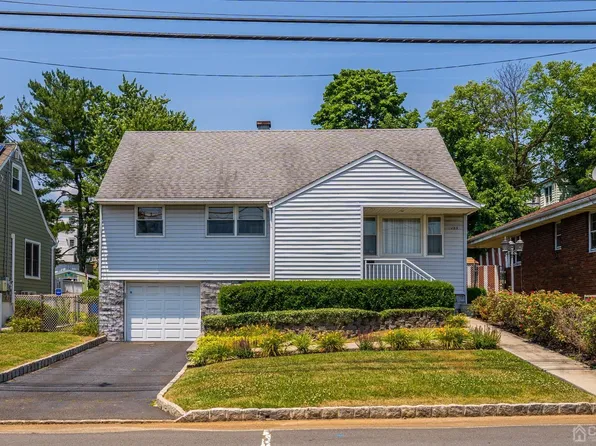 123 W Kelly St, Metuchen, NJ 08840