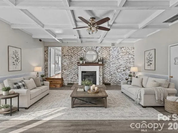 117 Robinson Ave, Matthews, NC 28104