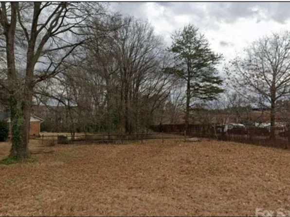 4117 David Cox Rd, Charlotte, NC 28269