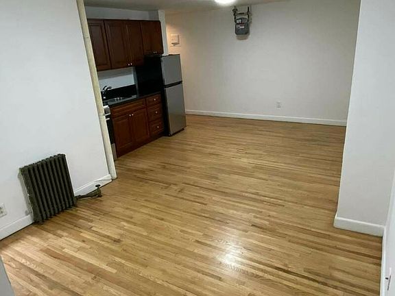 3rd image of 24 E 97th St #3B