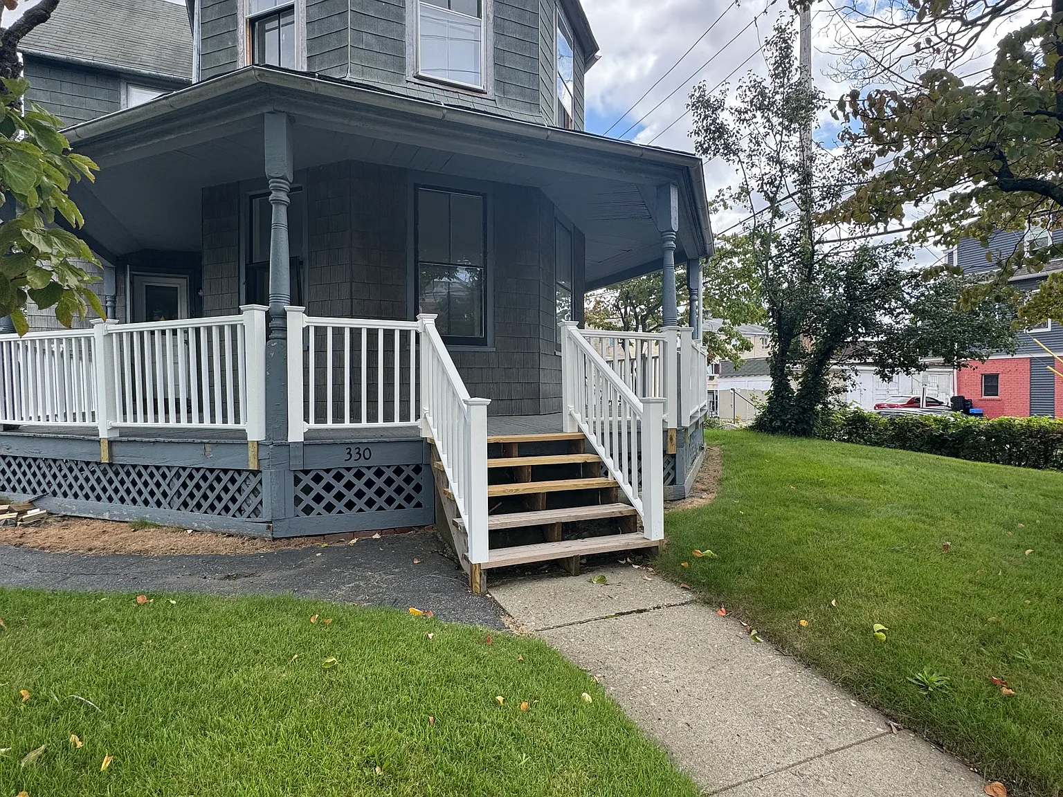 3 bed, 1250 sqft, $2,499 — Photo 2