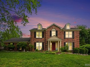 4717 Southridge Park Ct, Saint Louis, MO 63129