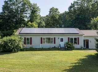 100 Riverside Lane, Royalton, VT 05068