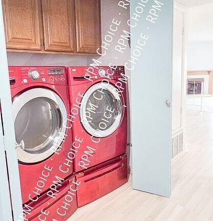 4th image of 24001 Neece Ave APT 11