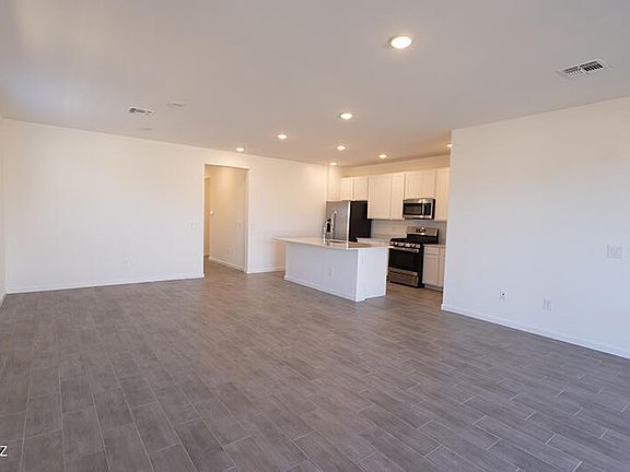 3rd image of 21728 E Crest Ave