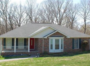 869 Hartman Ct, Adams, TN 37010