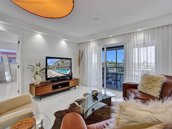 5th image of 2081 S Ocean Drive #402