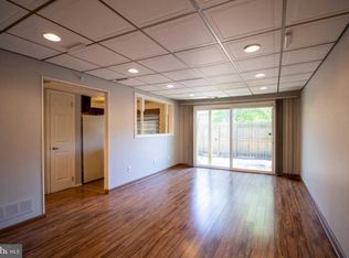 141 Chelsea Cir, Clementon, NJ 08021