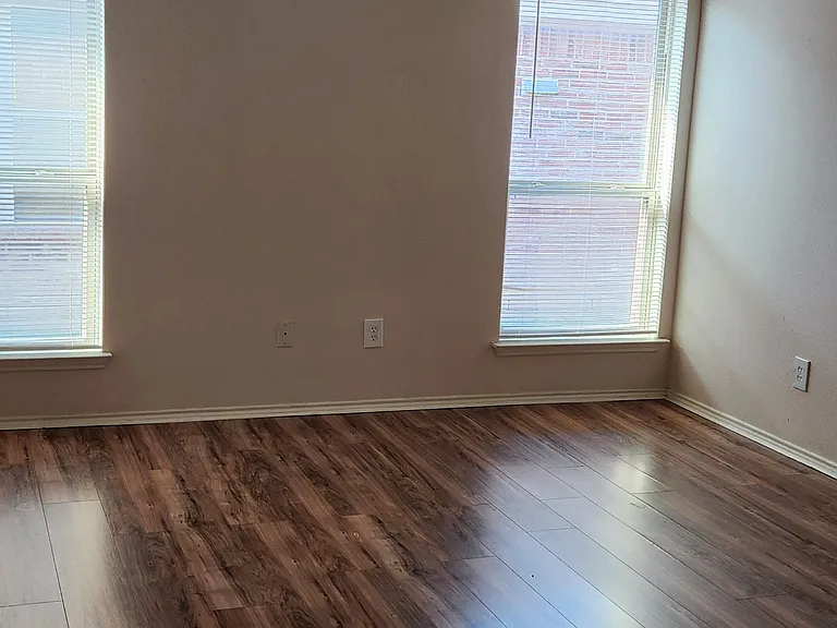 1212 Ruthella Dr — Photo 21
