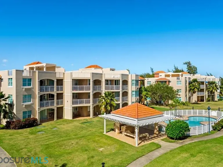 - Islabela Beach Resort #- — Photo 1